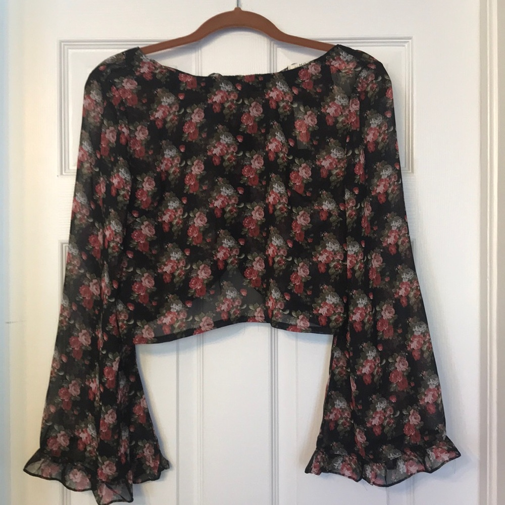 NWT Floral Crop Top by the Hanger